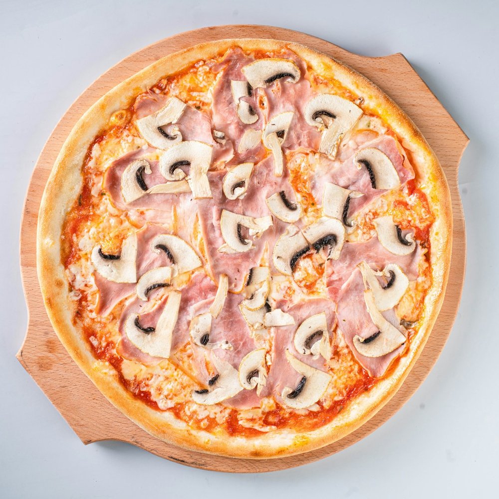 Wild mushroom and truffle pizza